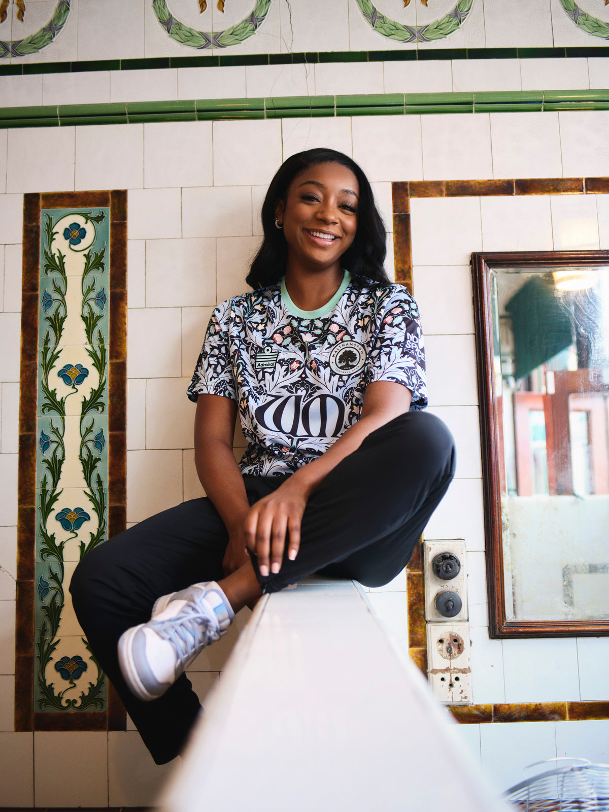 Walthamstow FC players in the away kit on the pitch